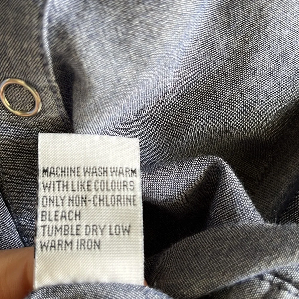 Button up shirt - Picture 4 of 8